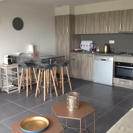 Heliomar 아파트 카발레르쉬르메르